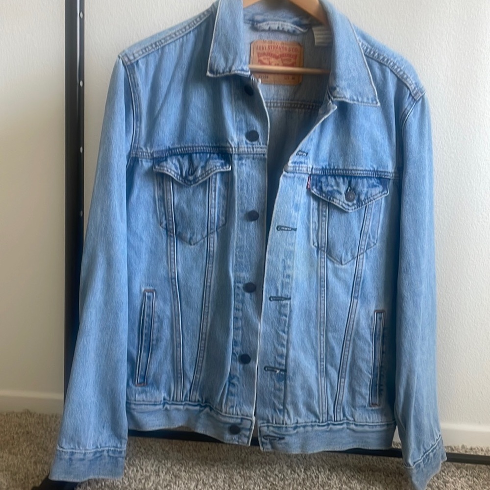 Male Jean  Jacket Levi size M